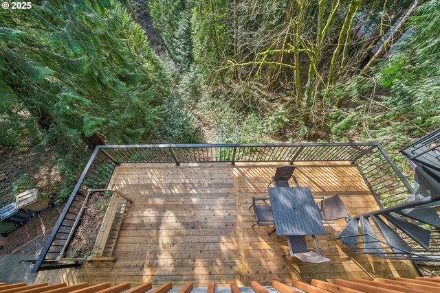 13305 Fox Run, Lake Oswego, OR 97034 - view of wooden terrace