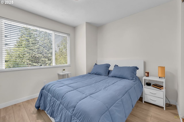 50 Cervantes Cir, Lake Oswego, OR 97035 - bedroom featuring light wood-style floors