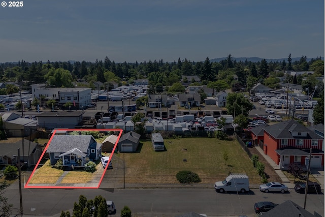6831 SE 83rd Ave, Portland, OR 97266 - aerial view of residential area with property boundaries highlighted