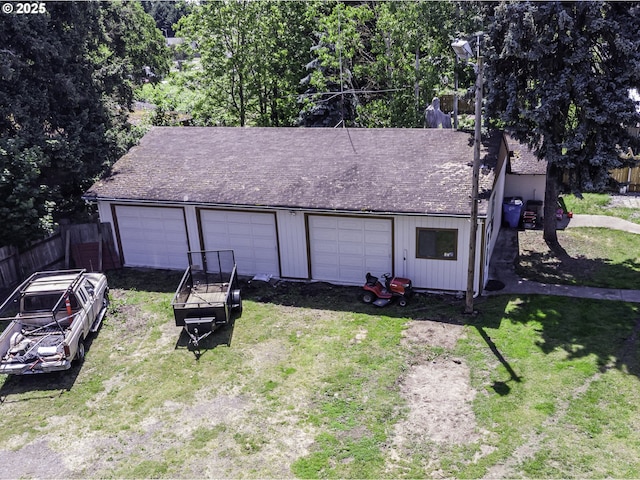 4805 NE 122nd Ave, Vancouver, WA 98682 - detached garage featuring driveway