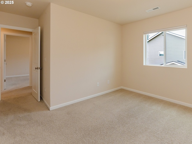 7417 N 92nd Ave, Camas, WA 98607 - unfurnished room featuring carpet flooring and a smoke detector