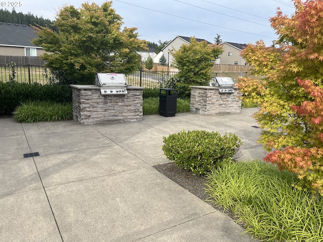 7417 N 92nd Ave, Camas, WA 98607 - view of patio / terrace featuring area for grilling