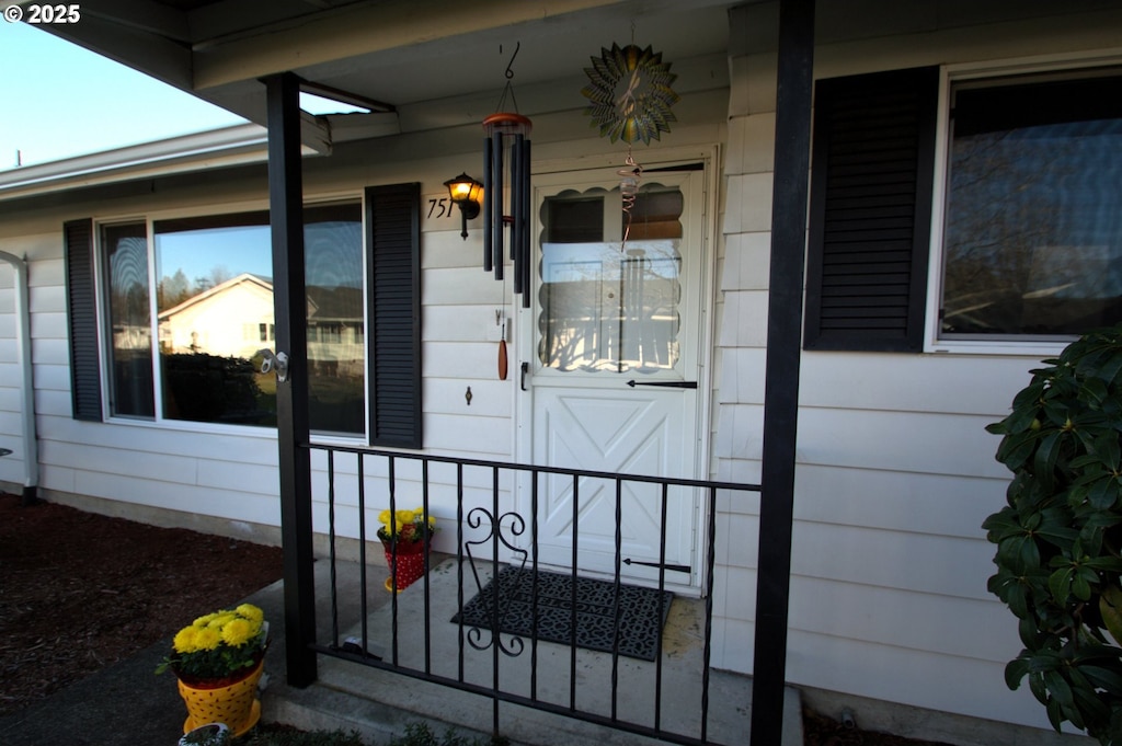 view of doorway to property