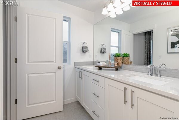 2747 Woodfern Ter Lot 57, Eugene, OR 97403 - full bath with double vanity and tile patterned floors