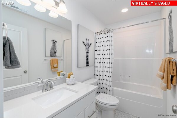 2747 Woodfern Ter Lot 57, Eugene, OR 97403 - bathroom with vanity, shower / bath combo, and recessed lighting
