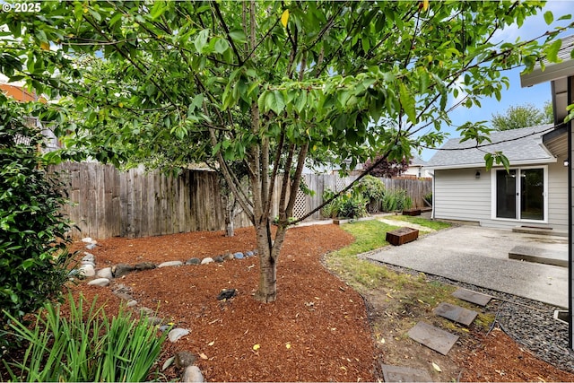 1633 N Q St, Washougal, WA 98671 - fenced backyard featuring a patio area
