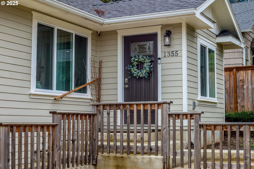 view of property entrance