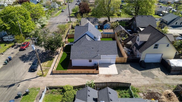 535 E St, Independence, OR 97351 - aerial perspective of suburban area
