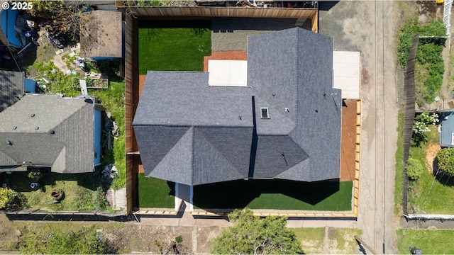 535 E St, Independence, OR 97351 - drone / aerial view