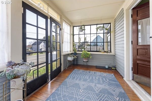 1508 Union Ave, North Bend, OR 97459 - sunroom / solarium featuring french doors