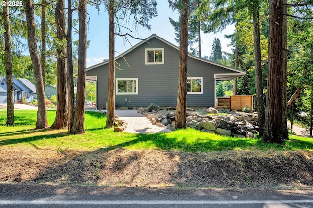 48438 E Meadow Way, Oakridge, OR 97463 - view of front of home with a front lawn