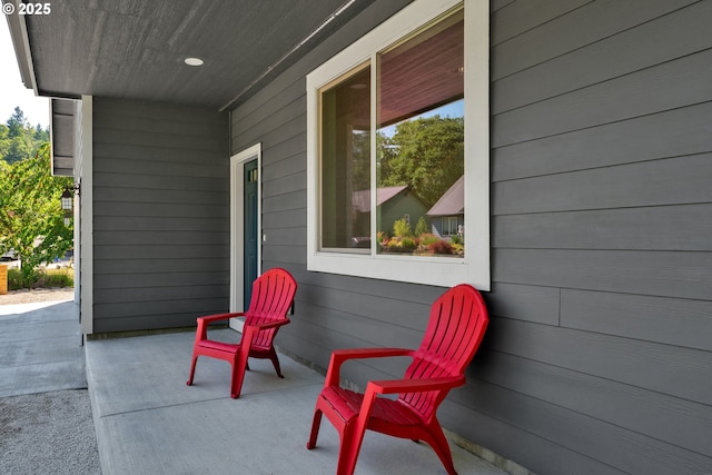 48438 E Meadow Way, Oakridge, OR 97463 - view of patio / terrace