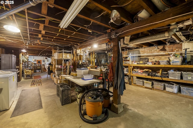 1817 SE 12th Ave, Portland, OR 97214 - unfinished below grade area featuring washing machine and dryer and fridge