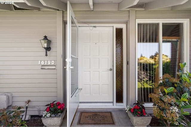 view of exterior entry