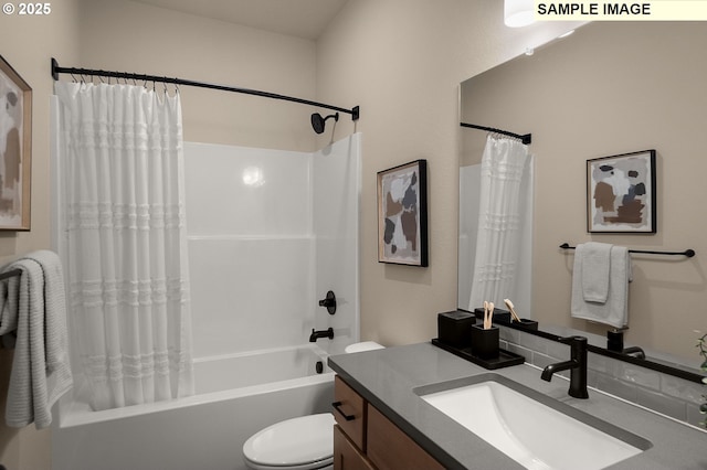 3522 SE Brookwood Ave, Hillsboro, OR 97123 - full bathroom with vanity, toilet, and shower / bath combo