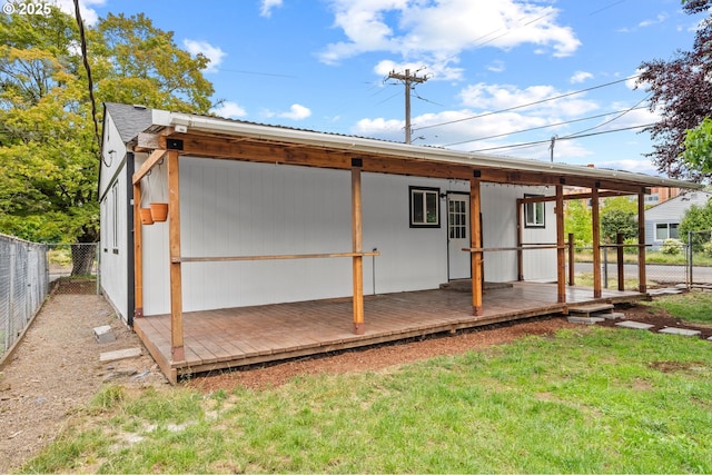 3235 SE 69th Ave, Portland, OR 97206 - back of house featuring a fenced backyard