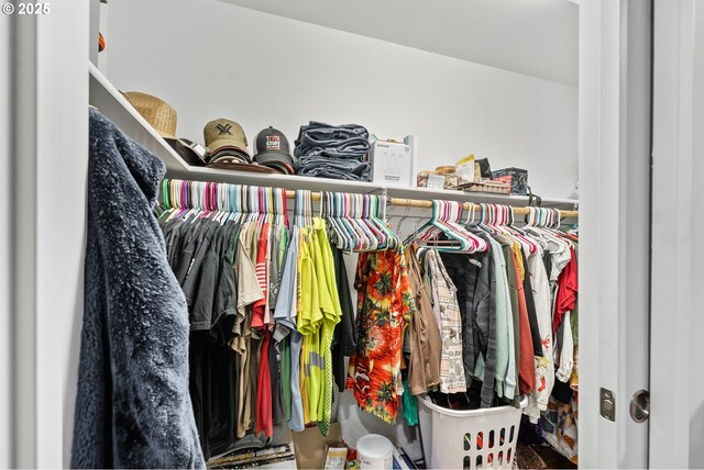 190 Walnut St, Myrtle Creek, OR 97457 - view of walk in closet