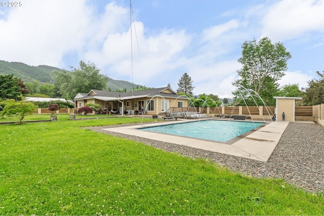 190 Walnut St, Myrtle Creek, OR 97457 - view of pool with a mountain view
