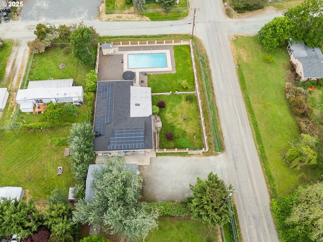 190 Walnut St, Myrtle Creek, OR 97457 - aerial view of a pool