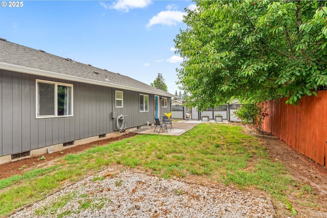 3191 Zinnia St, Eugene, OR 97404 - fenced backyard with a patio area