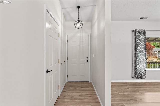 3191 Zinnia St, Eugene, OR 97404 - entryway with wood finished floors and baseboards