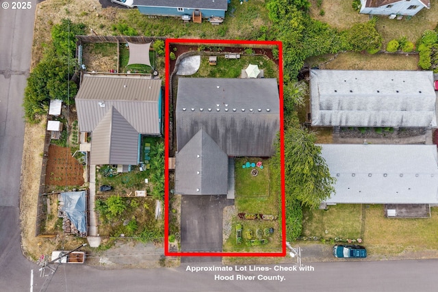 108 Watts Ave, Cascade Locks, OR 97014 - aerial overview of property's location featuring property parcel outlined