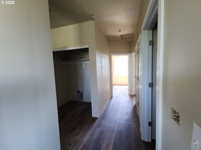 600 4th St, Gervais, OR 97026 - hallway featuring dark wood-style floors