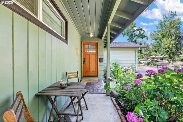 3370 Alder St, Eugene, OR 97405 - entrance to property