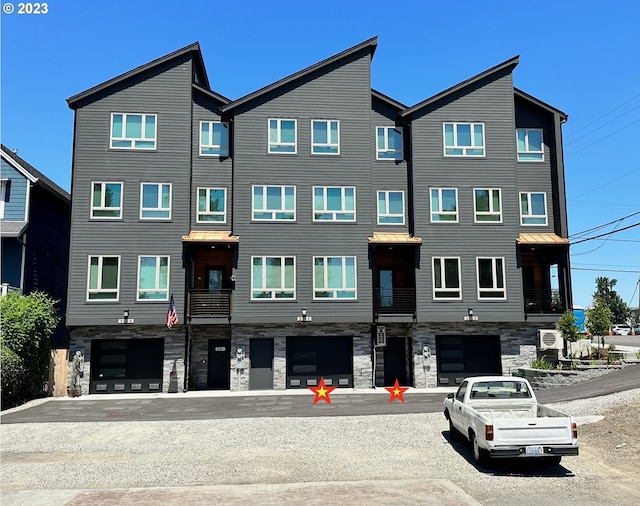 304 N Bridgeton Rd, Portland, OR 97217 - view of building exterior featuring an attached garage