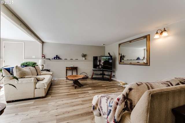 488 Pinto Way, Eugene, OR 97401 - living area featuring light wood-style flooring
