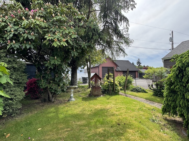 2727 Maple St, Longview, WA 98632 - view of yard