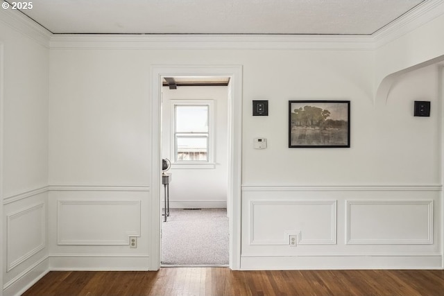 1968 SE 25th Ave, Portland, OR 97214 - hallway with dark wood finished floors and a decorative wall