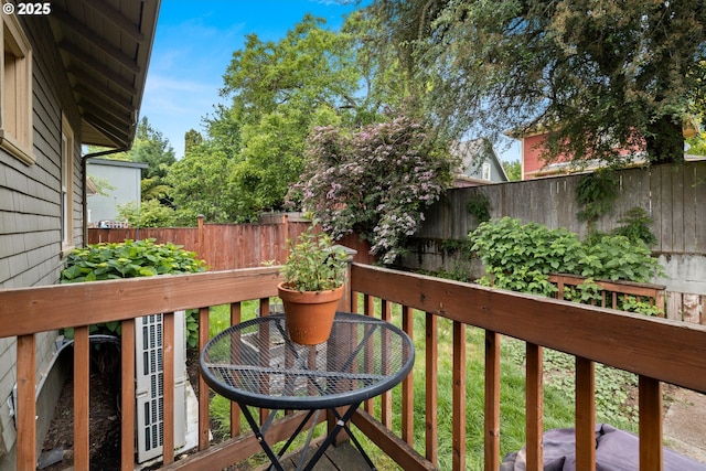 3113 SE Main St, Portland, OR 97214 - view of wooden balcony featuring a deck