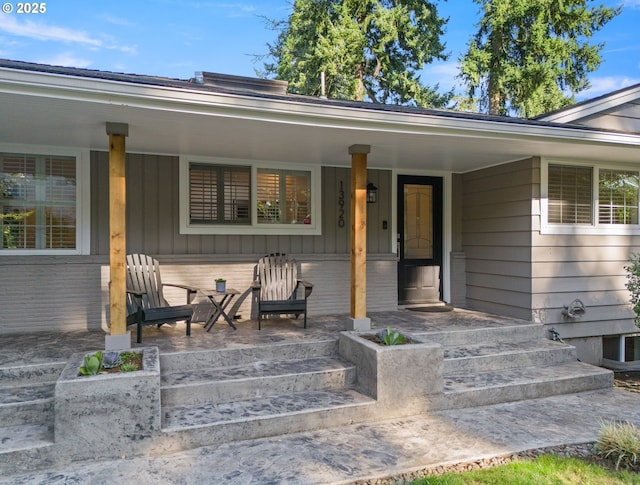 13920 Shireva Dr, Lake Oswego, OR 97034 - entrance to property featuring a porch