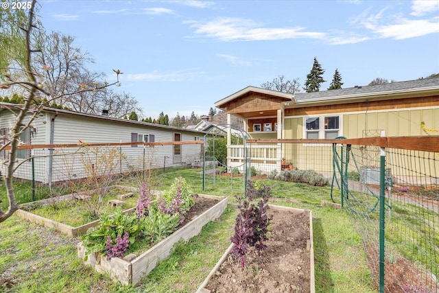 419 State St, Lyle, WA 98635 - view of yard featuring a garden and fence