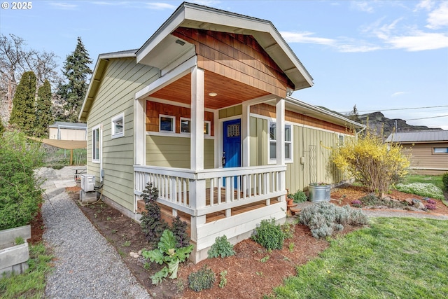 419 State St, Lyle, WA 98635 - view of front of house with a porch