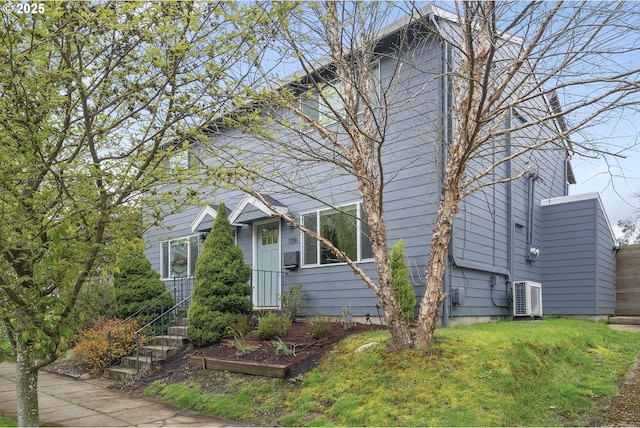 109 NE Shaver Ave, Portland, OR 97212 - view of front facade with a cooling unit