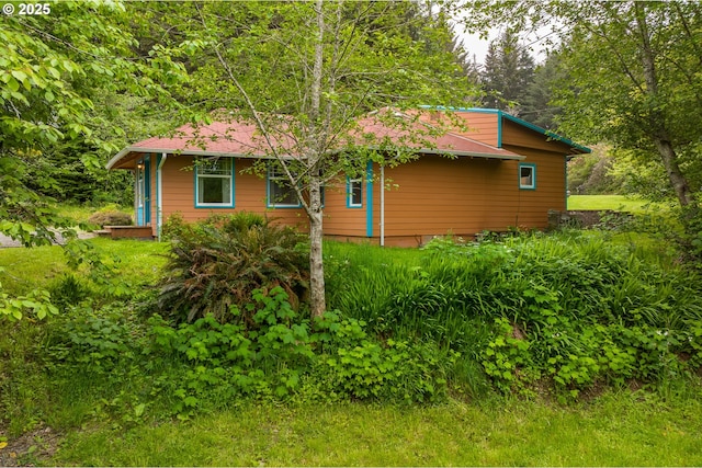 view of side of home
