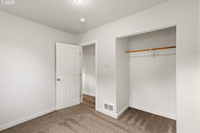 320 Beech St, Longview, WA 98632 - unfurnished bedroom with carpet flooring, a closet, and baseboards