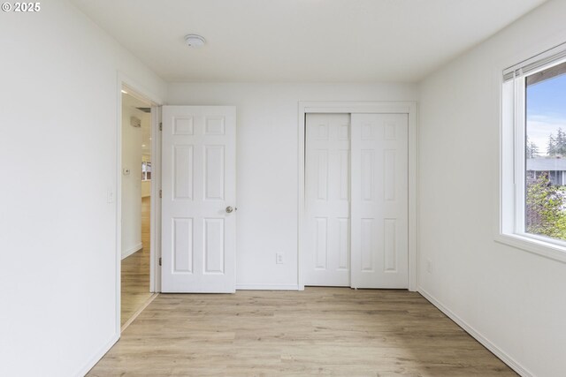 6253 SW 204th Pl, Beaverton, OR 97078 - empty room with light wood-type flooring and baseboards