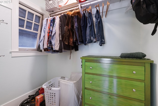 1811 NW Couch St Unit 210, Portland, OR 97209 - view of spacious closet