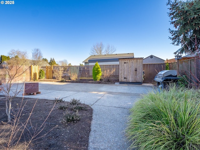 exterior space featuring a patio