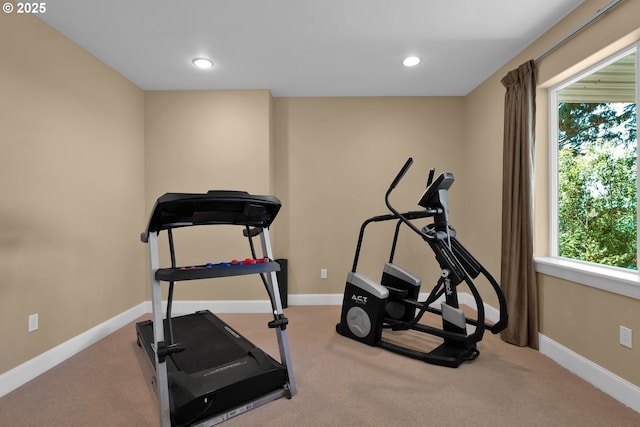 3563 Jake Mann Ln, Florence, OR 97439 - exercise area featuring plenty of natural light, carpet floors, baseboards, and recessed lighting