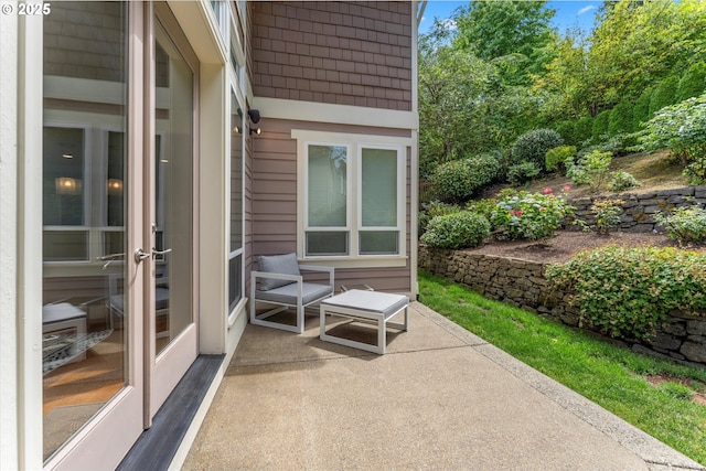 100 Garibaldi St, Lake Oswego, OR 97035 - view of patio / terrace
