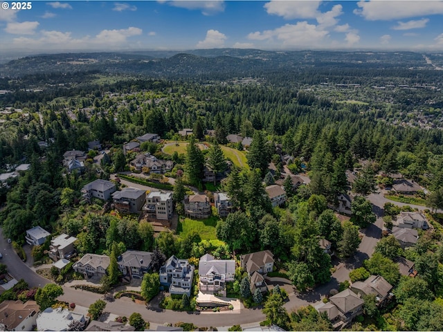 100 Garibaldi St, Lake Oswego, OR 97035 - aerial view of property and surrounding area featuring nearby suburban area