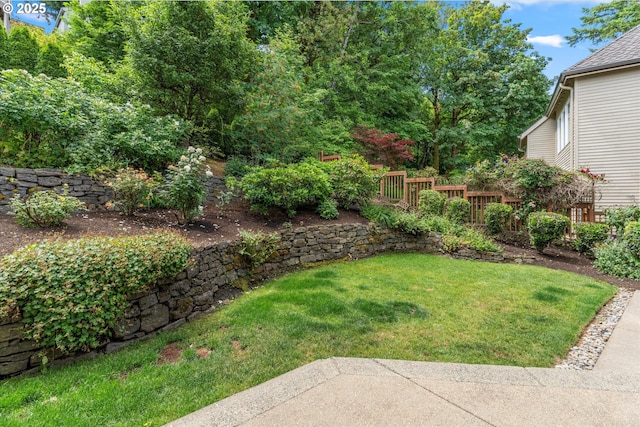 100 Garibaldi St, Lake Oswego, OR 97035 - view of yard featuring a patio