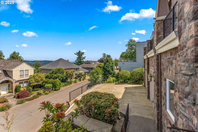 100 Garibaldi St, Lake Oswego, OR 97035 - view of yard with a residential view and a patio area