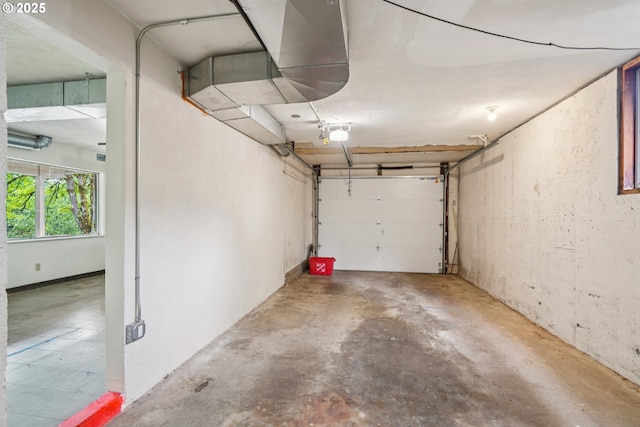 630 SW Viewmont Dr, Portland, OR 97225 - view of garage