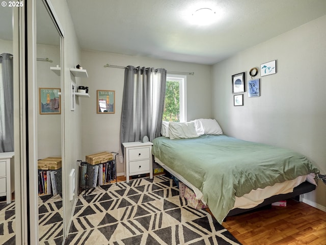 4887 S Elliott Prairie Rd, Woodburn, OR 97071 - bedroom featuring wood finished floors