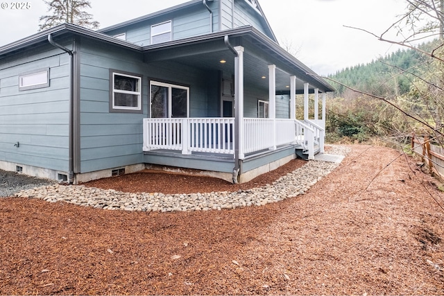 view of front of house featuring a porch